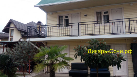 Лазаревское гостевой дом «Айна» по ул. Единства, 30